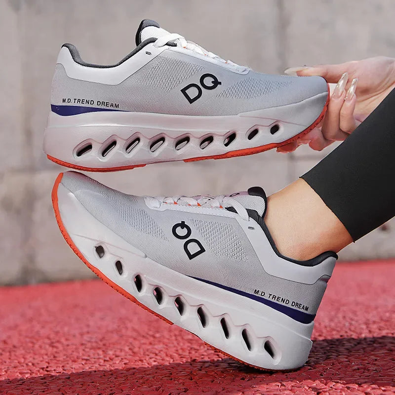 Men Women Comfortable Shoes Unisex Breathable Mesh Walking on Ultralight Outdoor Running Casual Sneakers Clouds Shoes.