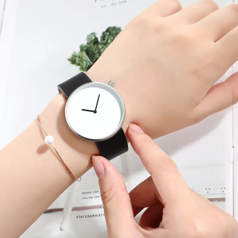 2025 Top New Women Watches Leather Dress Female Clock Luxury Brand Design Men Watches Fashion Couple Wirstwatches Reloj Mujer.