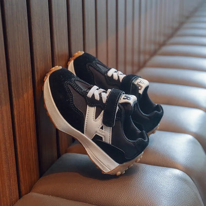 Children's Basketball Shoes Spring Autumn Versatile Running Shoes for Kids Boys Fashion Causal Girls School Sports Sneakers.