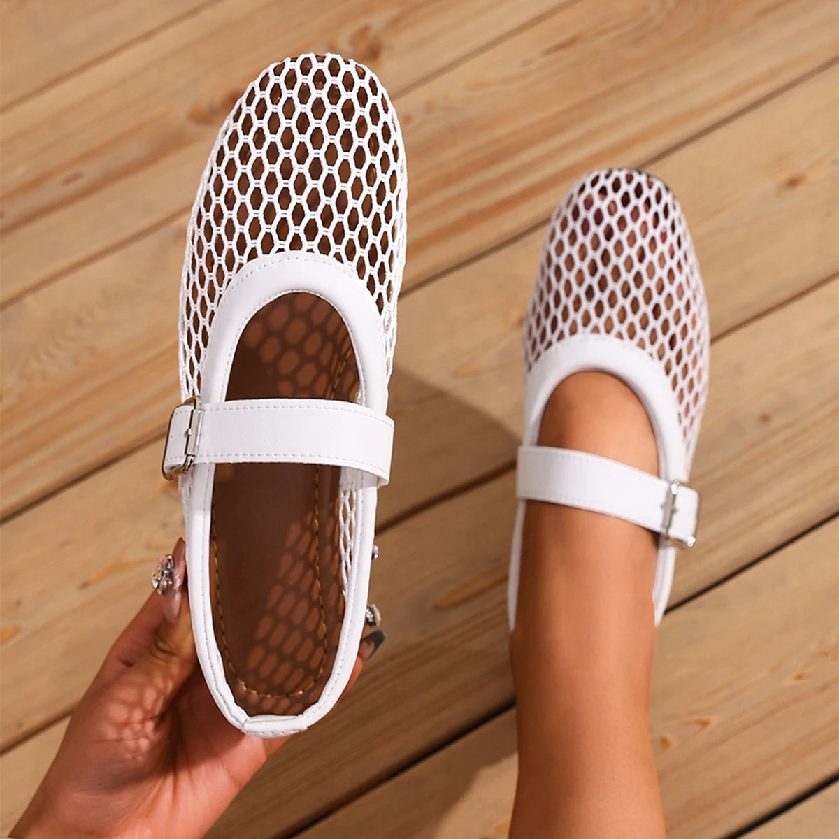 Women Sandals Mesh Breathable Fashion Versatile Sandals Women New Flat Soft Soled Mary Jane Shoes for Women Sandalias De Mujer