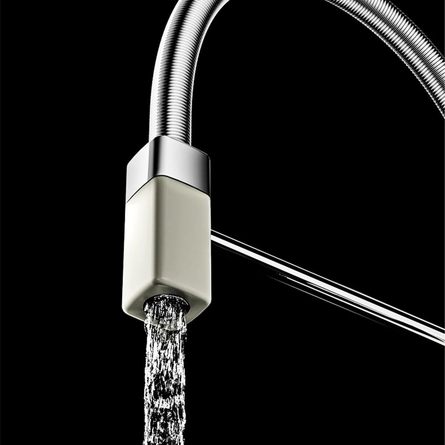 Modern red brass kitchen faucet with single handle and single hole ceramic valve core, hot and cold water pull-out sink Mixer