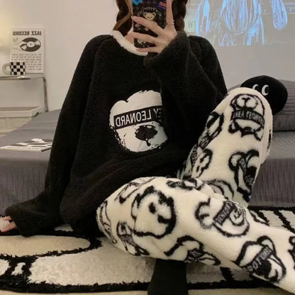 2 Teile/satz Verdickte Warme Flanell Plus Größe frauen Pyjamas Tops und Hosen Nachtwäsche Homewear Winter Cartoon Bär Nachtwäsche