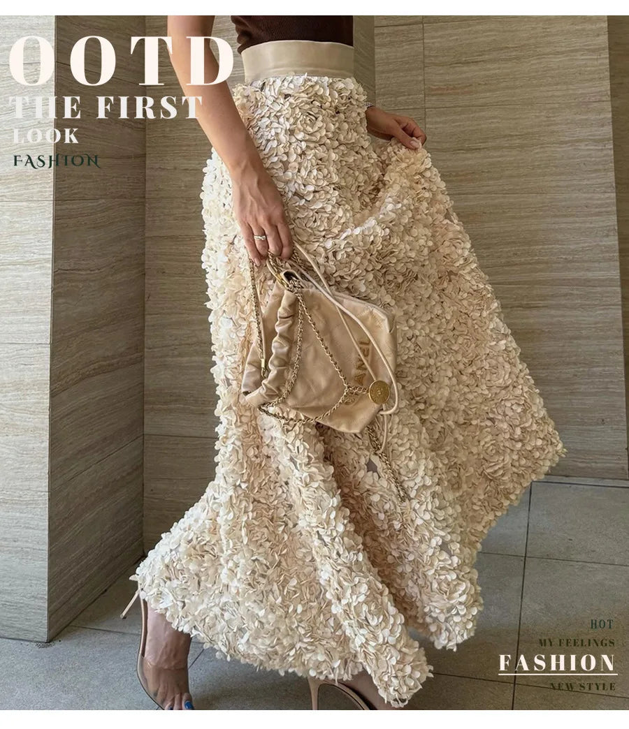 Light Luxury Evening Skirt Autumn Winter Women's Slim Fit Loose Warm Embroidered Petal Side Split Design Temperament Skirt New.