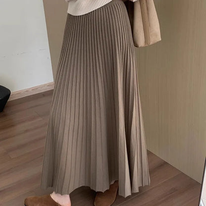 2026 Khaki Cashmere Knitted Midi Skirt for Women, Loose Fit, Draped, Slimming A-Line Pleated Skirt for Autumn and Winter.
