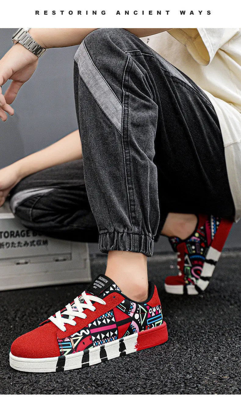 High quality Red Vulcanized Shoes For Men Unisex Casual Sneakers 46 Size Fashion Graffiti Flat Sneakers Men Skateboard Shoes.
