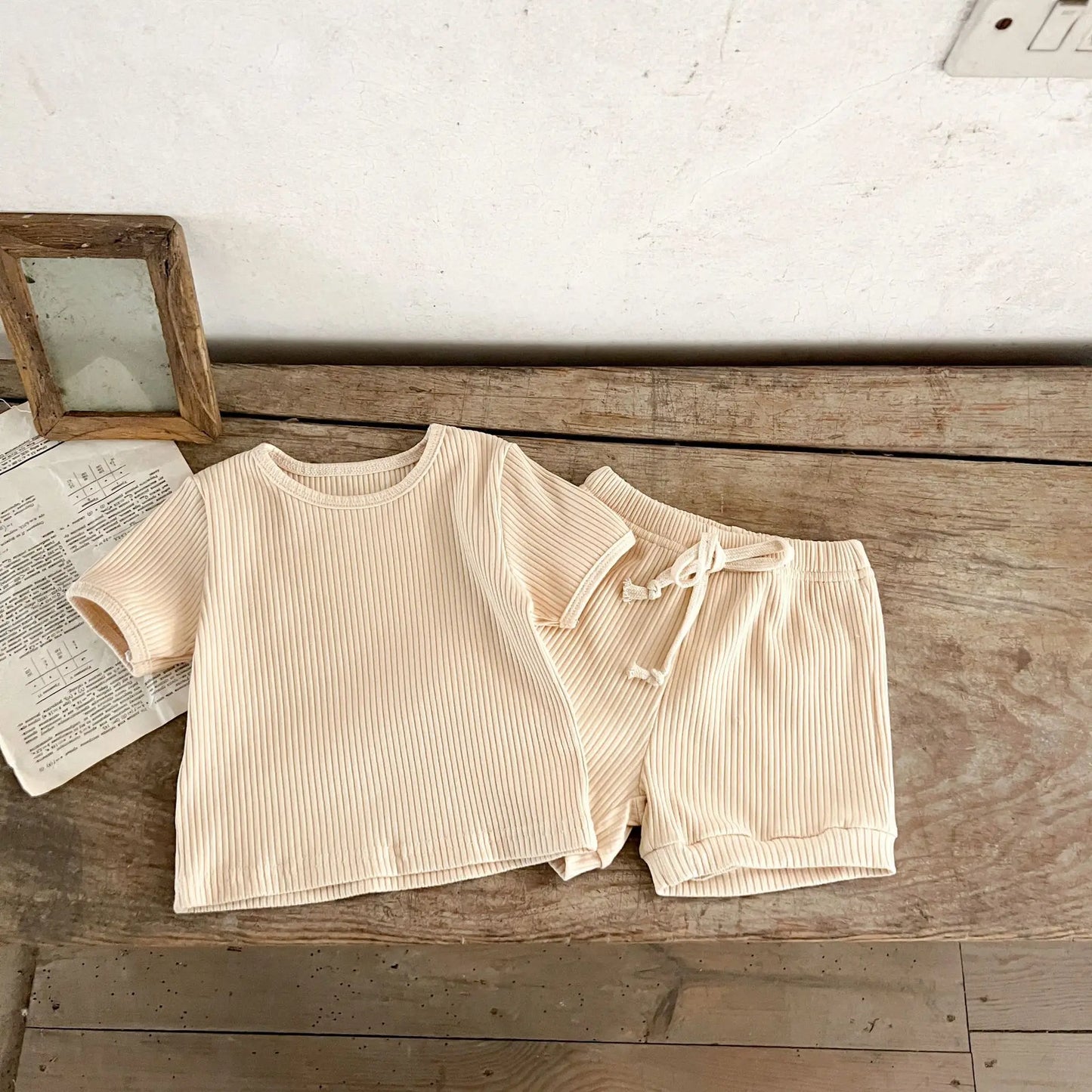 Korean Version Summer Kids Baby Girls Boys Short Sleeve Striped Top Tees +shorts Pants Infant Cute Pure Cotton Clothing Set