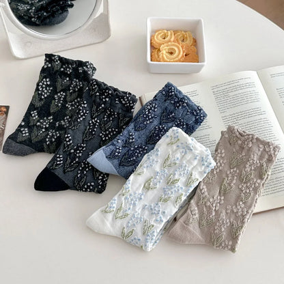 Autumn Winter Long For Women Retro Harajuku Relief Print Daily Casual Streetwear Cute Socks Fashion Japanese Style Women's Socks.