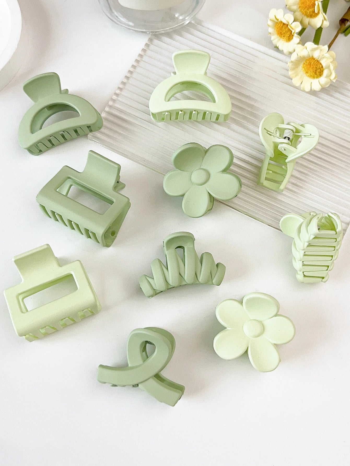 10 Pcs Pink Small Claw Clips Set,Matte Tiny Flower Jaw Clips for Women Girls,5 Style Nonslip for Thin Medium Fine Hair.