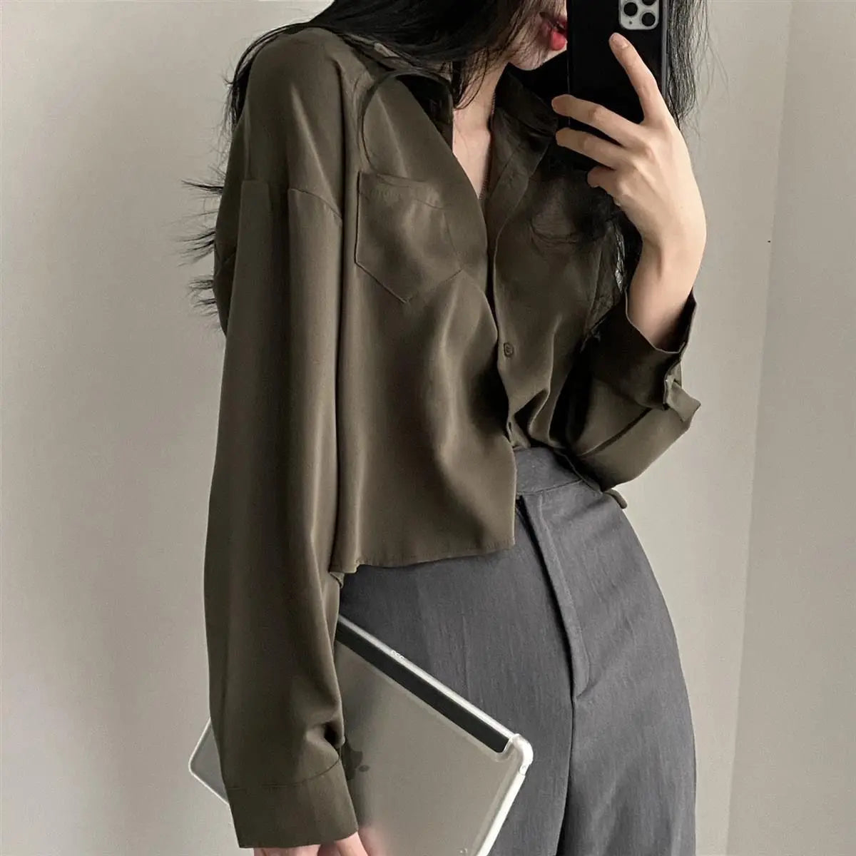 Long Sleeved Shirt And Blouse Simple Single Breasted Loose Casual Solid OL Trend Short Top Simple Elegant Fashion Women Clothes.
