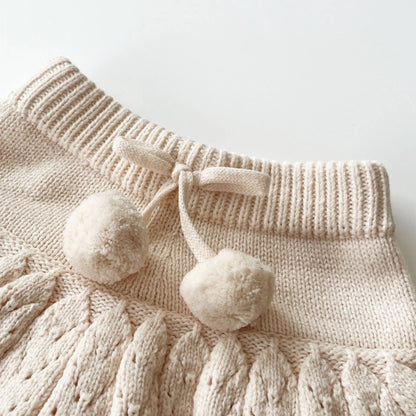 Babykleidungsset 2025, Herbst und Winter, neuer Baby-Strickanzug, Handhaken, Ballpullover + Blasenball-Rock, Hose