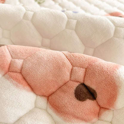 Cartoon Printed Warm Bed Mattress Super Soft Cozy Milk Velvet Single Bedding Protector Thick Tatami Mats for Autumn and Winter.