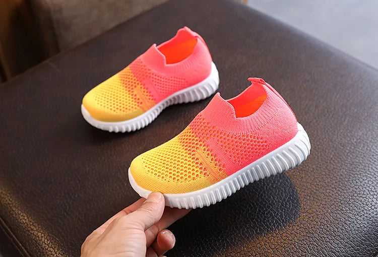Kids Shoes Multicolor Knitted Toddler Baby Sneakers Casual Slip On Sneakers Children Shoes Kid Girls Boys Sports Shoes.