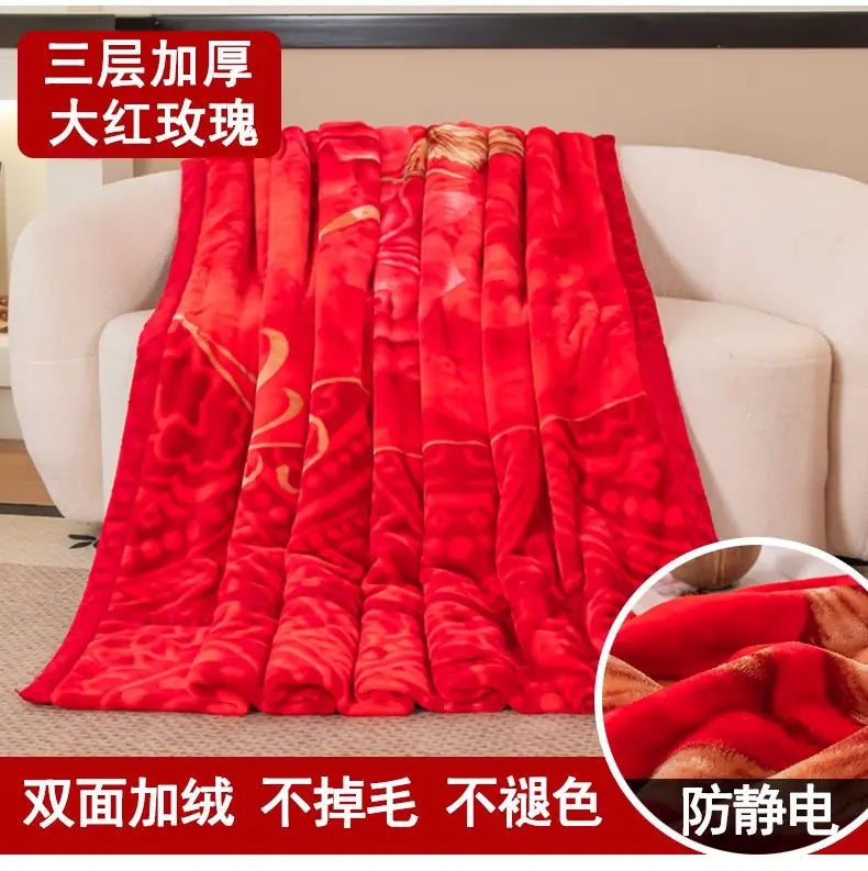 Nordic Style Geometric Printed Blanket Two Person Winter Thickened Quilt Coral Fleece Material Easy To Maintain Plush Bed Sheets