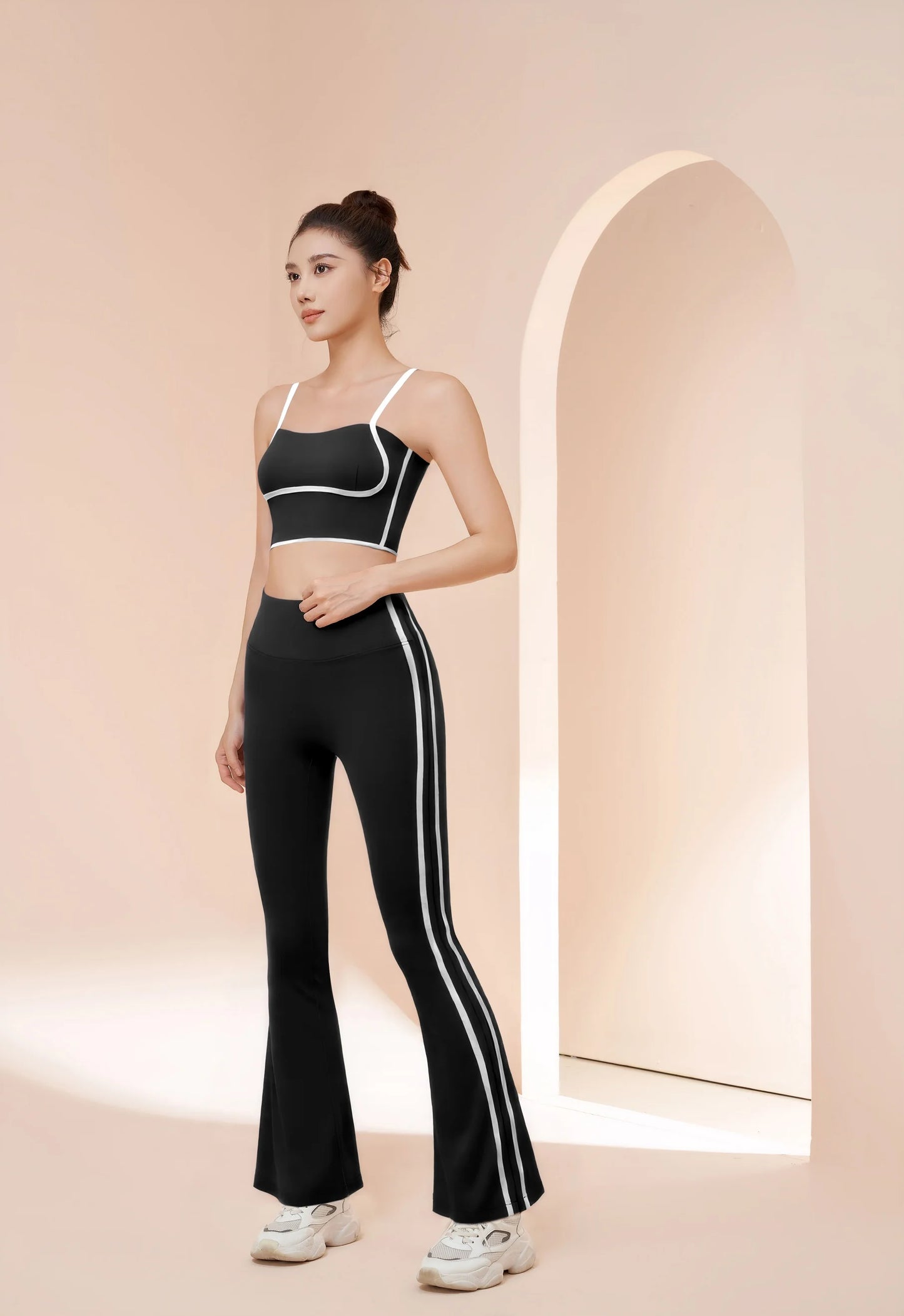 2025 New Striped Fashion Yoga Set Women Gym Clothes Sexy Sports Bra High Waist Yoga Flared Pants Running Hip Lift Fitness Pants