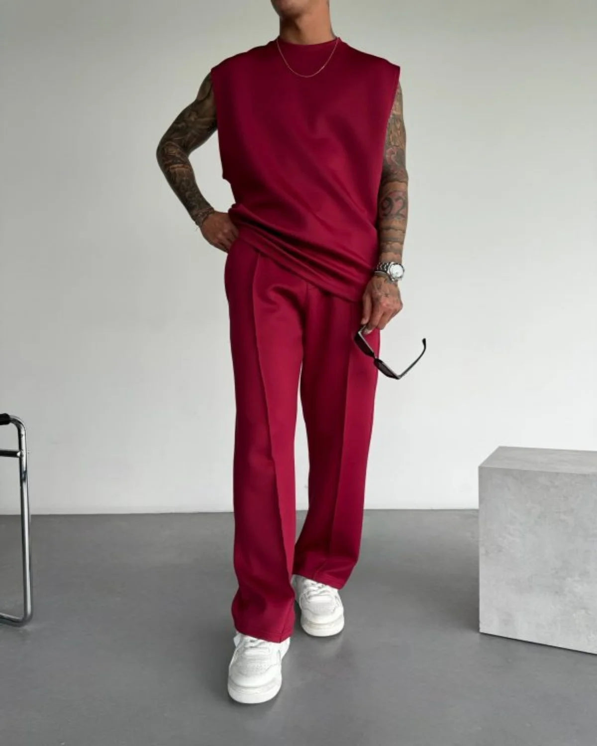 2025 Spring and summer men's new four seasons loose straight tube sports casual pants comfortable suit pants drawstring waistban.