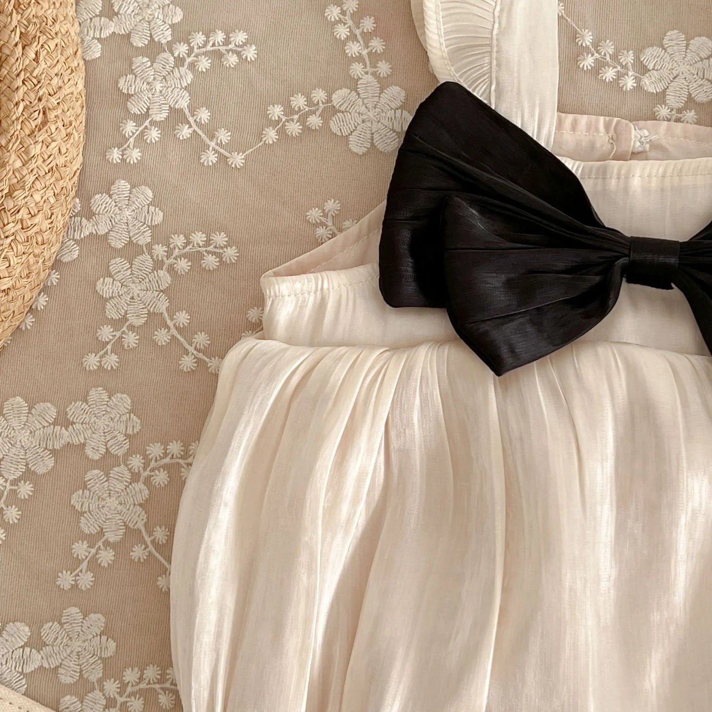 Neu im Sommer Neugeborene Baby Prinzessin süße Kleidung Sling Kleider Schleife Shorts solide Weste Body Kurzarm Kleid Kinder