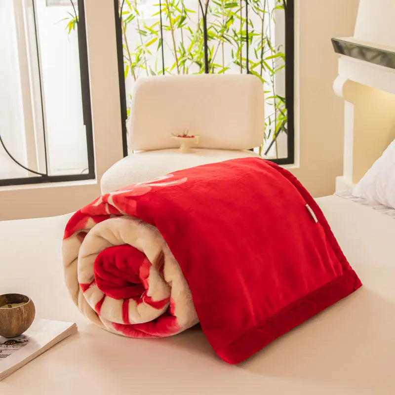 Nordic Style Geometric Printed Blanket Two Person Winter Thickened Quilt Coral Fleece Material Easy To Maintain Plush Bed Sheets