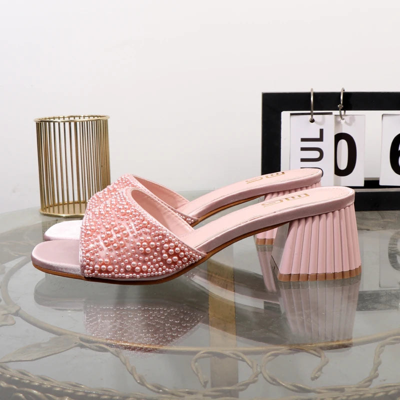 High-heeled slippers 2024 summer fashion new thick with square head luxurious ladies slippers coarse heel 6CM.