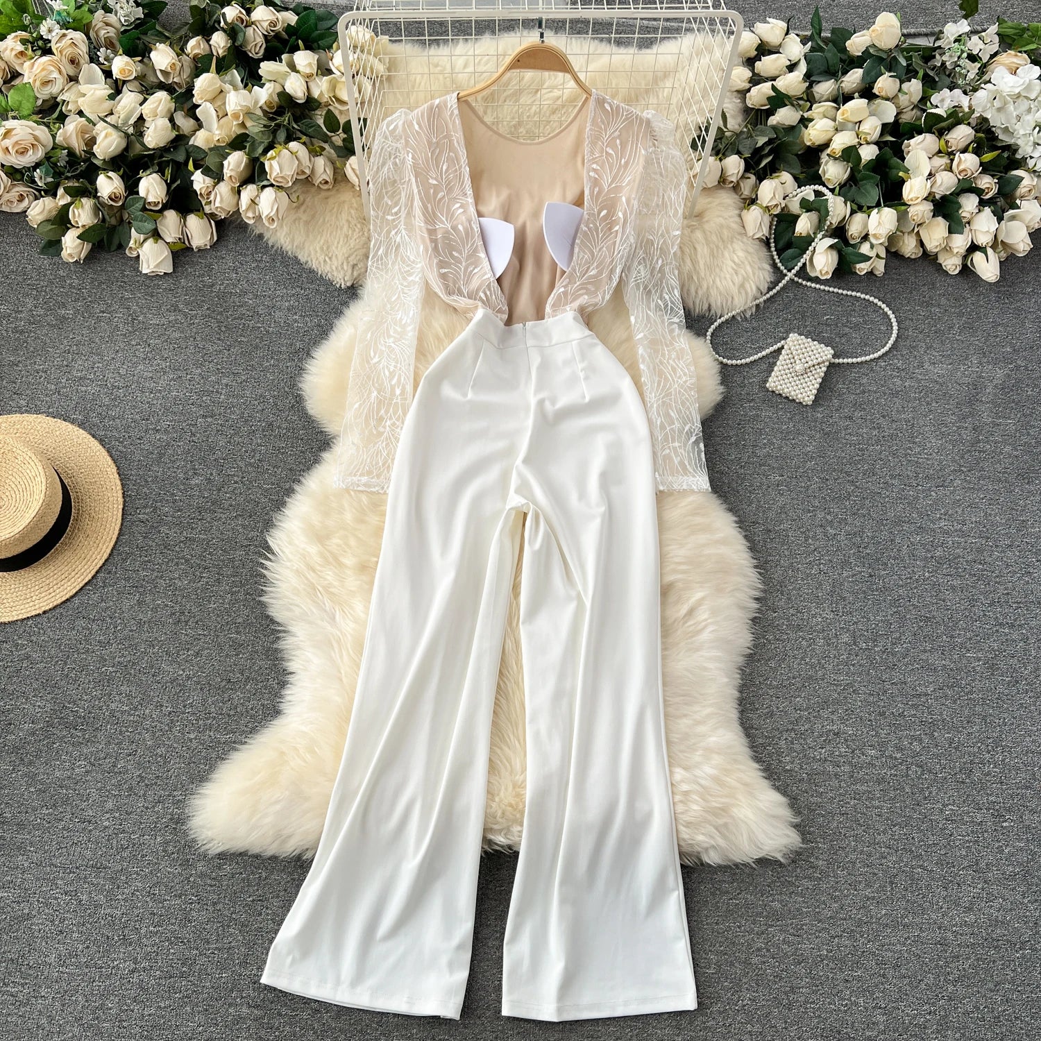 Light Luxury Elegant Women White Backless Jumpsuits Temperament O-neck Puff Long Sleeve Embroidery Female Playsuits.