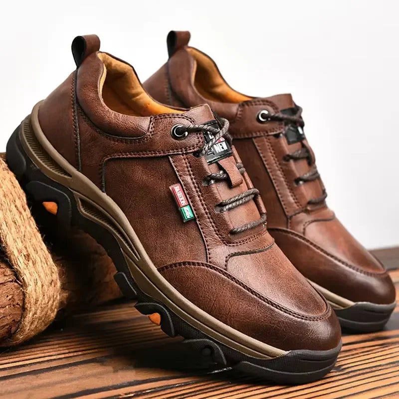 Non-slip Leather Men Hiking Shoes High Quality Man Casual Sneakers Comfortable Sport Shoes Breathable Retro Men Walking Sneakers.