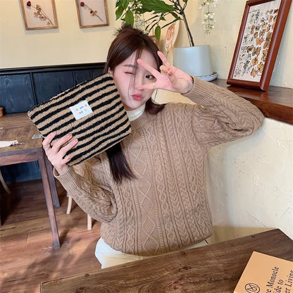 New Colorful Striped Dot Plush Clutch Cosmetic Bag Large Capacity Makeup Pouch Toiletries Bag Travel Outdoor Makeup Storage.