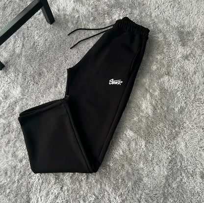 2025 European and American fashion embroidery design men clothing set Y2k street Harajuku Gothic loose couple casual tracksuit.