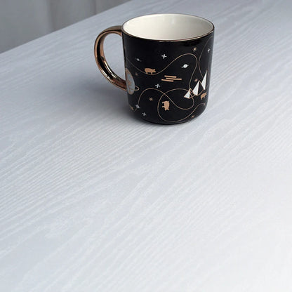 Selbstklebende Tapete aus schwarzem Holz mit Kontaktpapier zum Abziehen und Aufkleben, dekorative Vinylfolie für Arbeitsplattenschränke, leicht zu reinigen