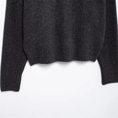 Women's Knitted Sweater Round Neck Long Sleeve Solid Color Autumn New Warm Sweater.