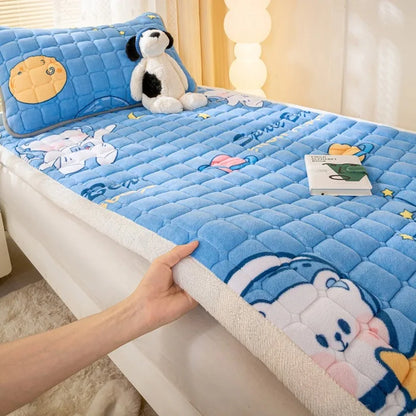 Cartoon Printed Warm Bed Mattress Super Soft Cozy Milk Velvet Single Bedding Protector Thick Tatami Mats for Autumn and Winter