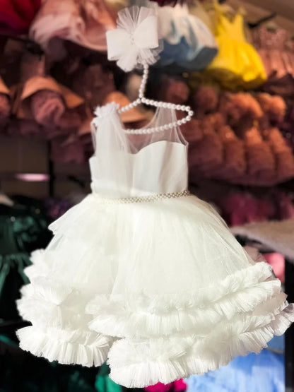 Formales Kleid für Kinder2025Neues weißes ärmelloses Prinzessinnenkleid im europäischen und amerikanischen Stil für Performance-Kostüme für kleine Mädchen.