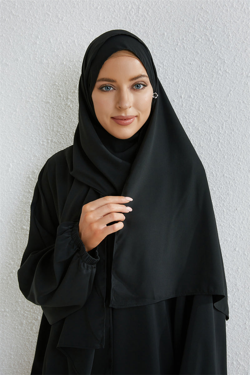 Muslim abaya