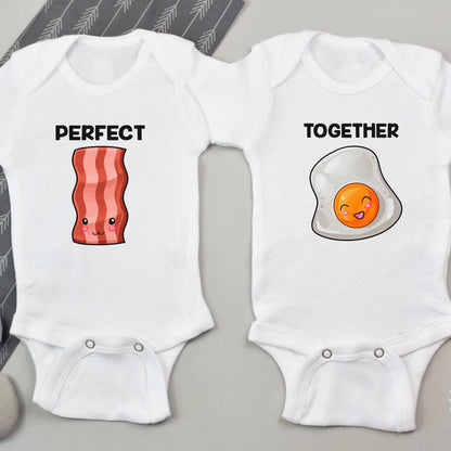 Perfect Together Twin Babykleidung Lustige Zwillings-Outfits Strampler Junge Mädchen Duschgeschenk Sommer Kurzarm-Bodys Bruder/Schwester.