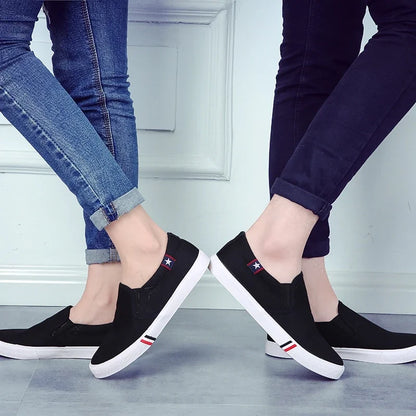 Men Casual Shoes Slip on Canvas Loafers Comfortable Walking Flats for Man Dude Non Slip Soft Moccasins Sneakers Summer.