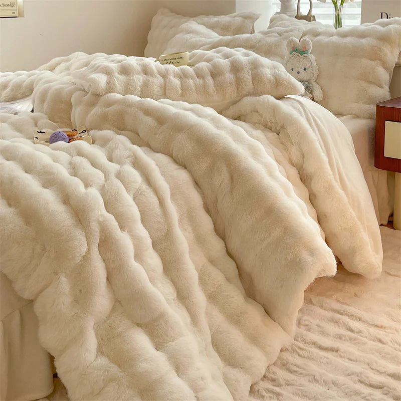 Luxury Faux Rabbit Fur Velvet Fleece Plush Soft Warm Bedding Set Super Comfortable Duvet Cover Set Blanket Bed Sheet Pillowcases