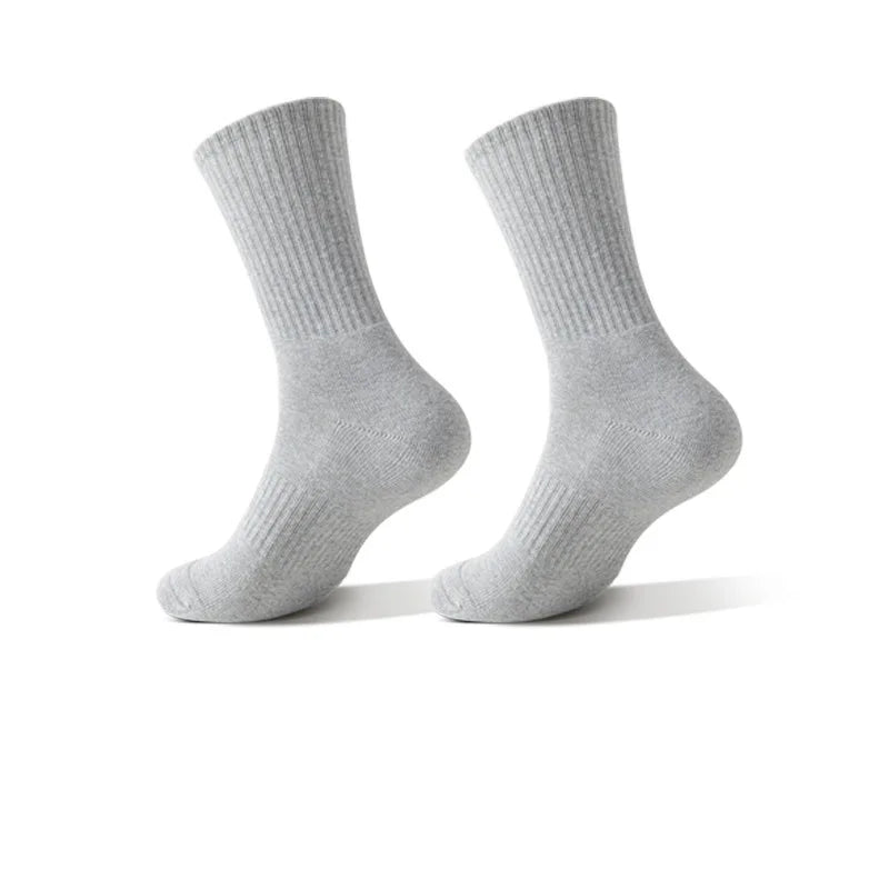 Mens Moisture Wicking Outdoor Hiking Work Cotton Socks Compression Cushion Crew Socks Leisure Men Black Socks 5 Pairs.