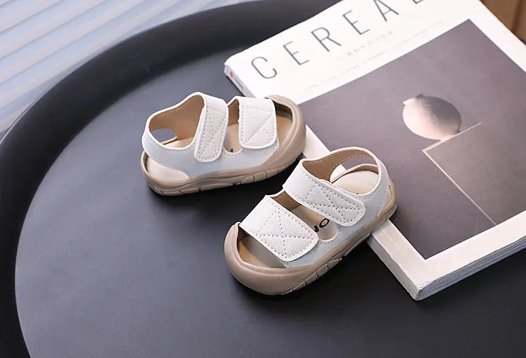 Children's Sandals Anti-kick Summer Shoes for Boy Solid Color Causal Kids Fashion Girls Walking Beach Sandals Non-slip Hook Loop.