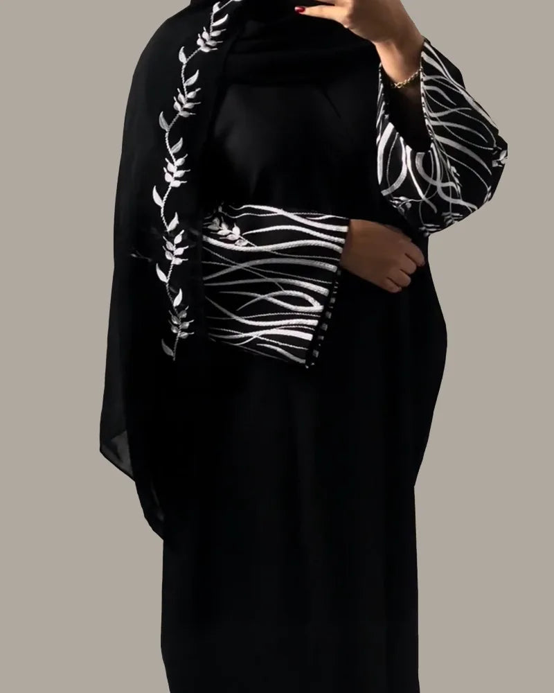 Muslim Women Dress Elegant Black Embroidery Abaya Long Robe Dubai Luxury Eid Ramdan Prayer Dress Kebaya Kaftan Moroccan Dresses.