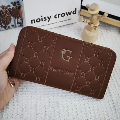 Women's wallet long letter embroidered women's long zipper versatile wallet large capacity mobile wallet.