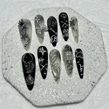 Jirai Japanese Spice Girls Handmade Press On Nails Y2K Black White Long Tip Nail Art 3D Butterfly Star Crown Cool Fake Nails.