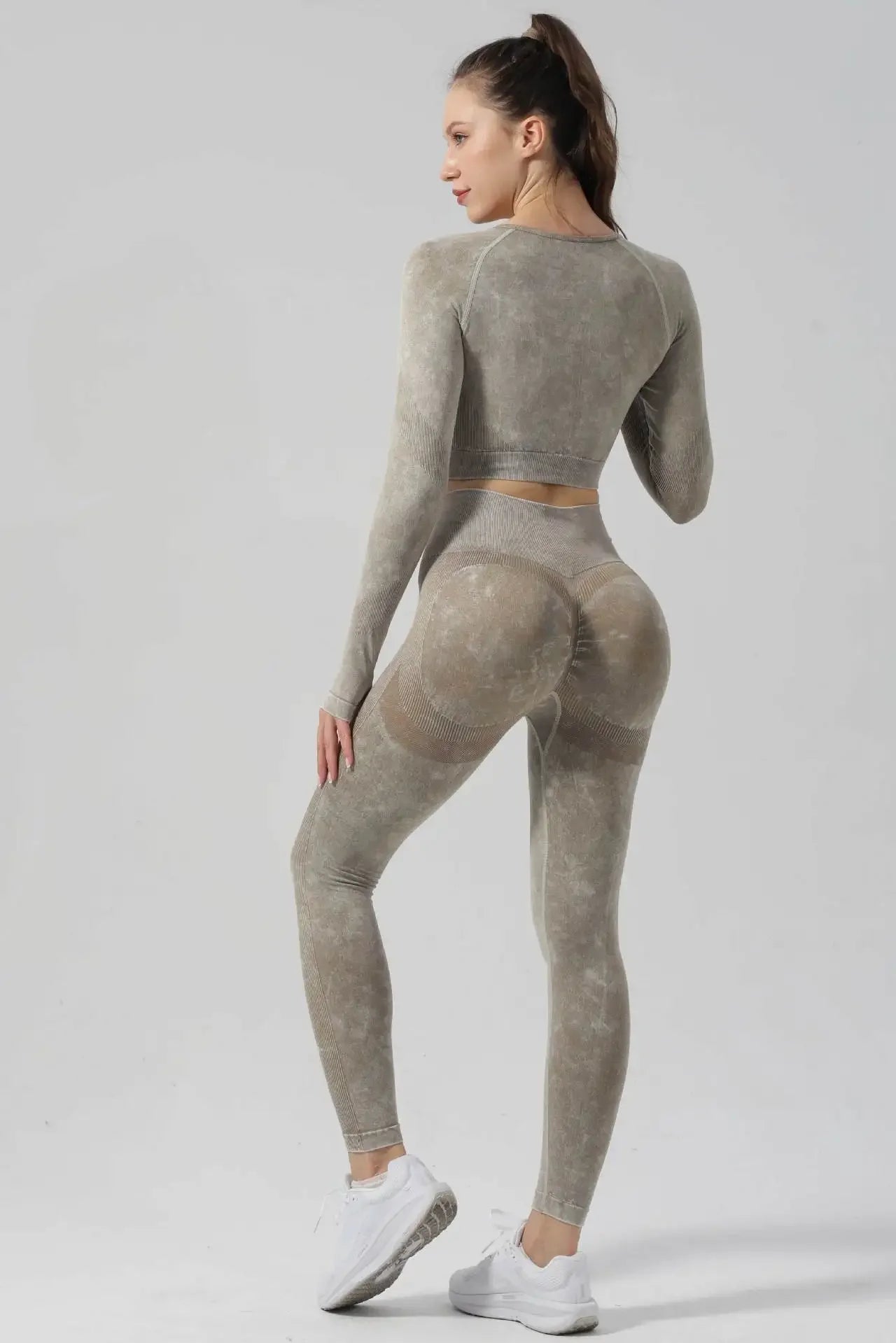 High Waist Yoga Pants Sand Washed Seamless Peach Butt Fitness Sportswear Tight Long Trousers for Women Autumn Season