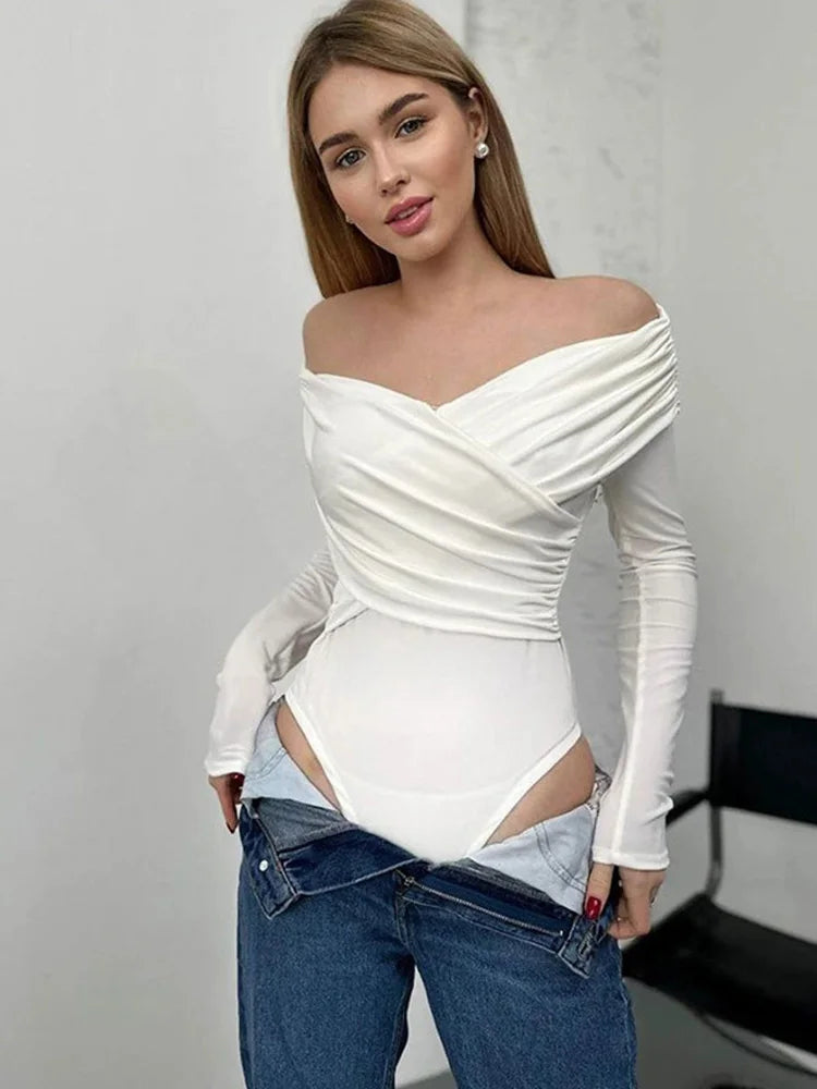 Women Spring Sexy Red Bodysuits Backless Solid Corset Slim Fashion Crossed Bodysuits Long Sleeves Casual Female Knitted Rompers.