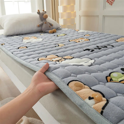 Winter Dormitory Soft Mattress Toppers Thick Warm Coral Velvet Bed Sheet Non-slip Mattress Cover Thin Bed Pad Tatami Floor Mat