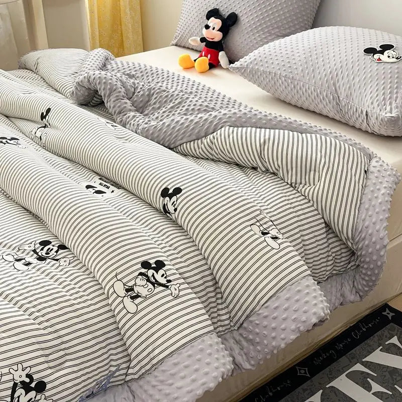 New Disney Anime Mickey Minnie Strawberry Bear Kawaii Hello Kitty Winter Thickened Single both bed Plush Soft Quilt Cute Cartoon.
