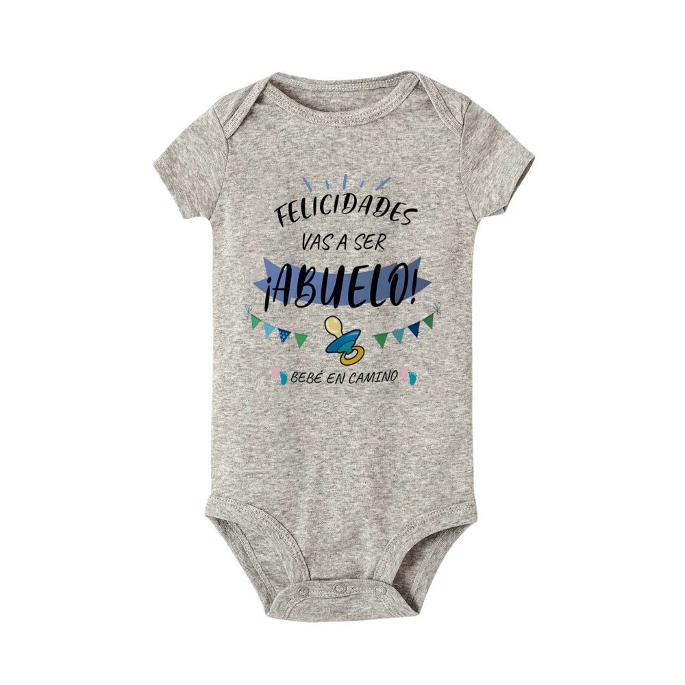 Herzlichen Glückwunsch zu werden, ein Oma, Opa, bedruckter Body, Schwangerschaftsankündigungskleidung, Baby-Enthüllungs-Strampler für Großeltern.