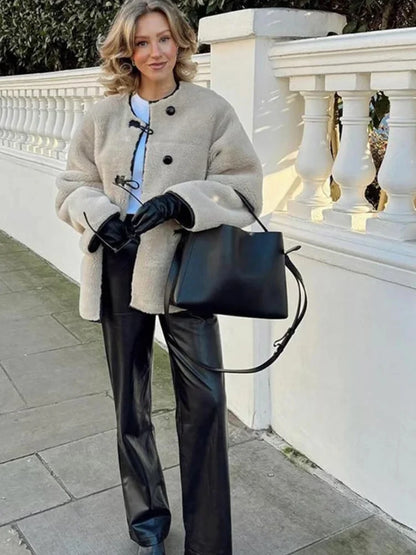 ZBZA Women's Faux Wool Jacket Loose Retro O-neck Single Breasted Long Sleeve Double Pocket Casual Overcoat Fall Winter Chic Coat.