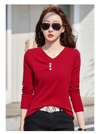 Wine red pure cotton long sleeved t-shirt for women's spring and autumn new style V-neck fashionable casual plus size loose top.
