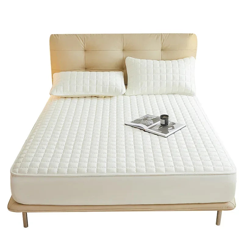 2025 New Thickening Quilted Waterproof Mattress Skin-friendly Slow rebound Cushion Anti-wrinkle Single double size Fitted Mat.