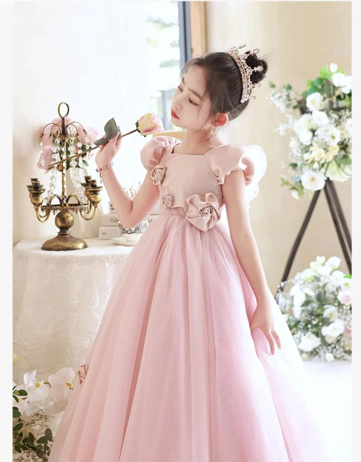 Elegantes Mädchen Flauschiges Spitzenkleid Prinzessin Tüllkleid Geburtstag Hochzeit Kostüme Vestidos Mädchen Performance Party Outfit für Kinder.