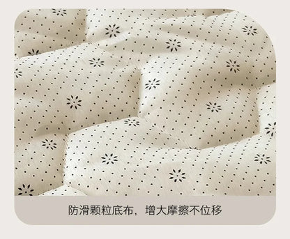 Winter Warm Velvet Mattress Cover Home Dormitory Soft Thick Quilted Bed Sheets Queen Size Bed Cover Fold Tatami Mat Bedspread