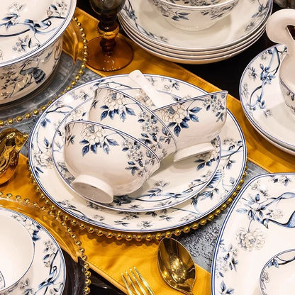 Blue Peacock Bone China Dining Plate Blue and White Kitchen Tableware Flower Ceramic Tableware Home Dining Bar Main Course Plate.